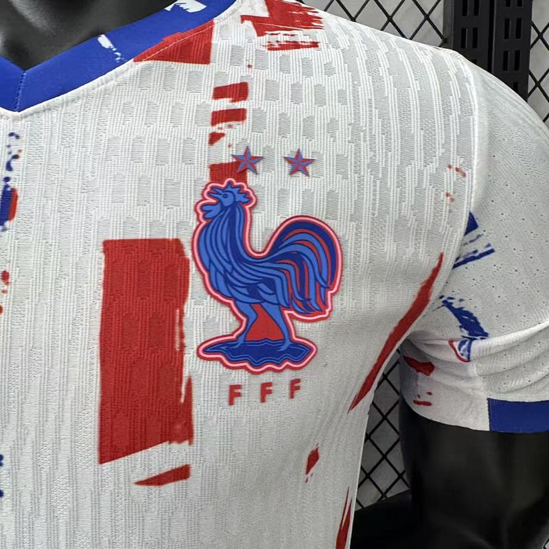 Francia Edición Especial Diseño 2 Versión Jugador 2026 (Blanca) 5