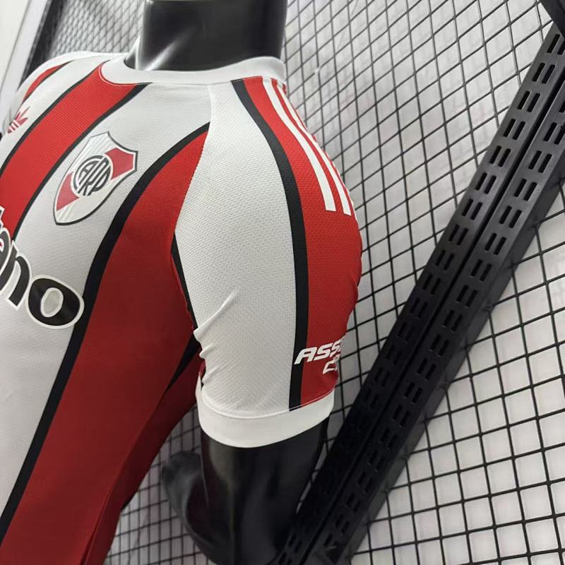 River Plate Edición Especial Versión Jugador (Blanca) 9