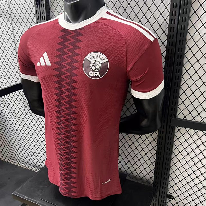 Qatar Local Versión Jugador 2026 (Granate) 3
