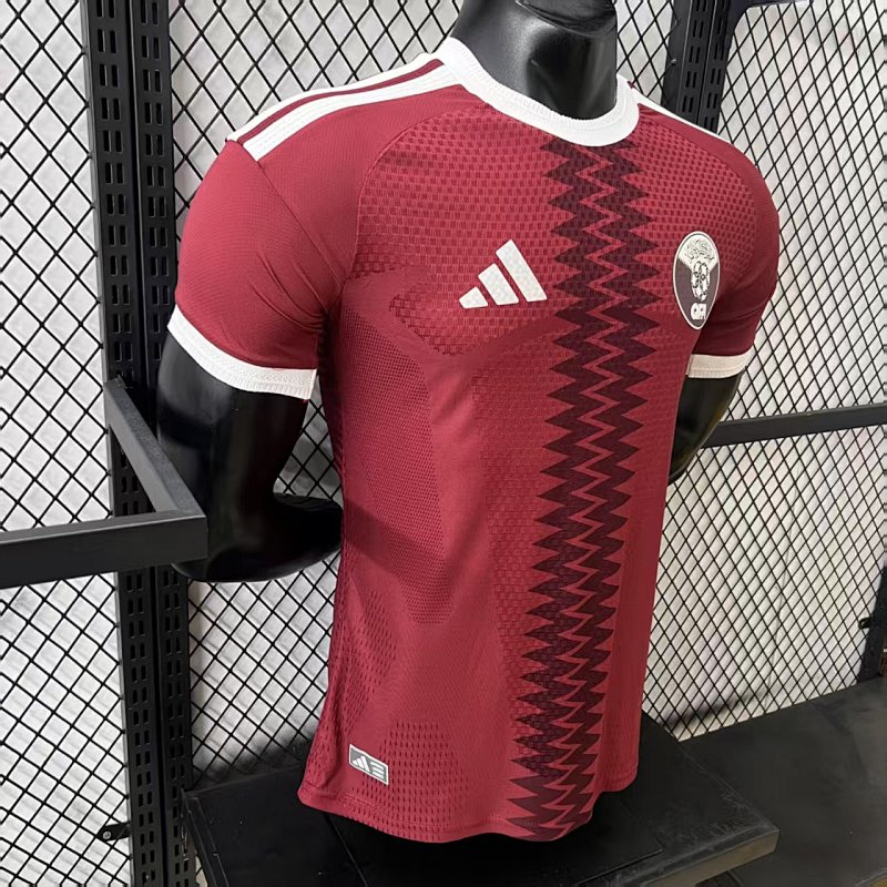 Qatar Local Versión Jugador 2026 (Granate) 4