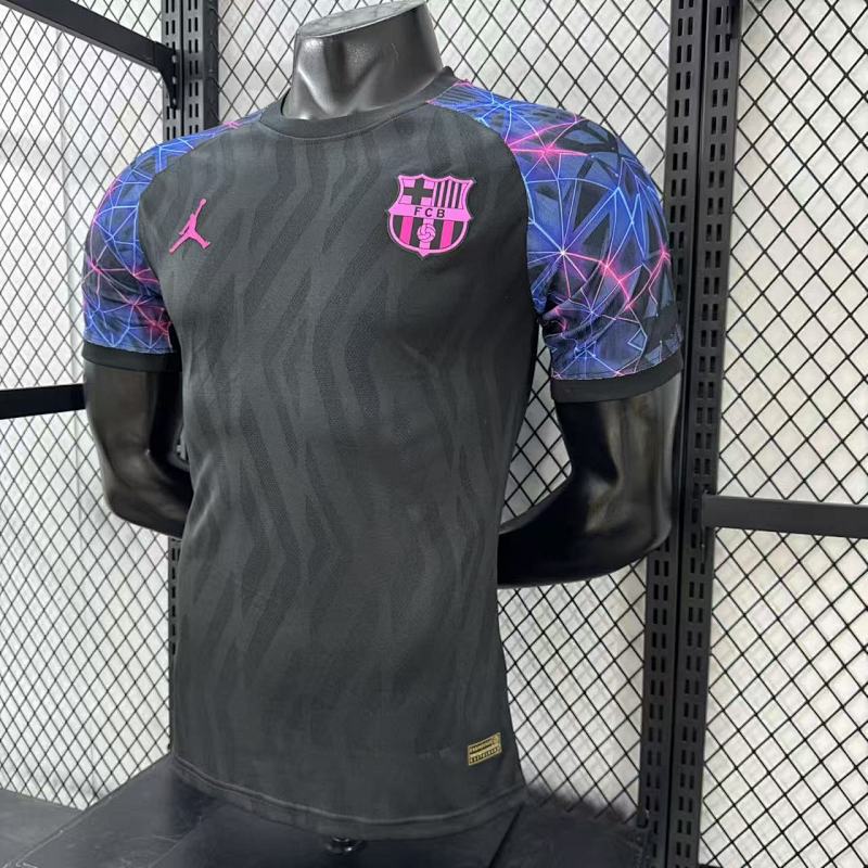 FC Barcelona Edición Especial Versión Jugador 2026 (Negra) 7