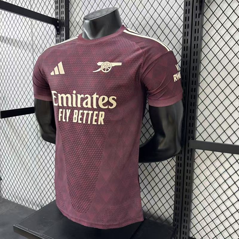Arsenal Edición Especial Diseño 2 Versión Jugador 2026 (Granate) 7