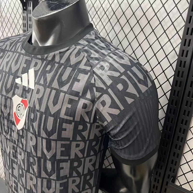 River Plate Edición Especial Versión Jugador (Negra) 7