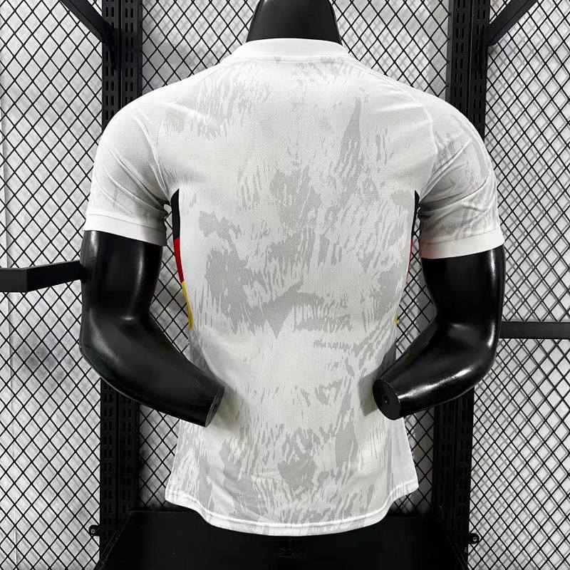 Alemania Edición Especial Versión Jugador 2026 (Blanca) 2