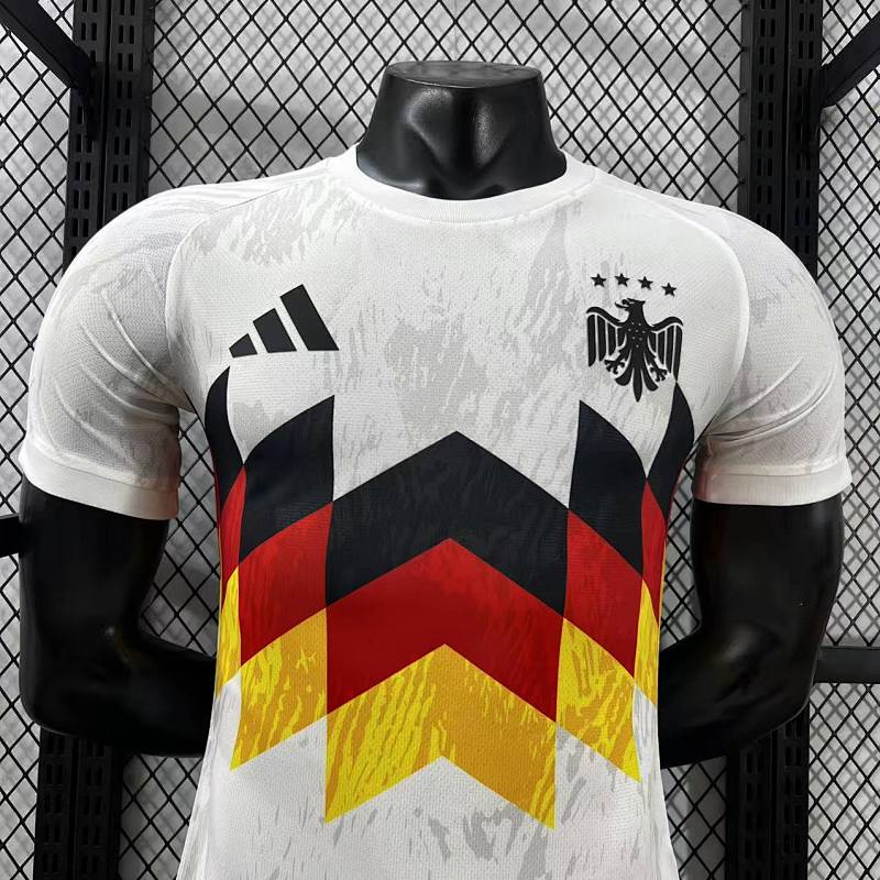 Alemania Edición Especial Versión Jugador 2026 (Blanca) 3