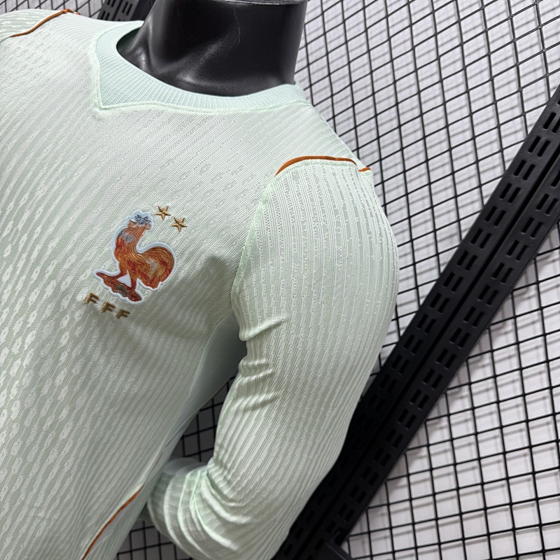 Francia Visitante Versión Jugador 2026 (Blanca, Manga Larga) 9