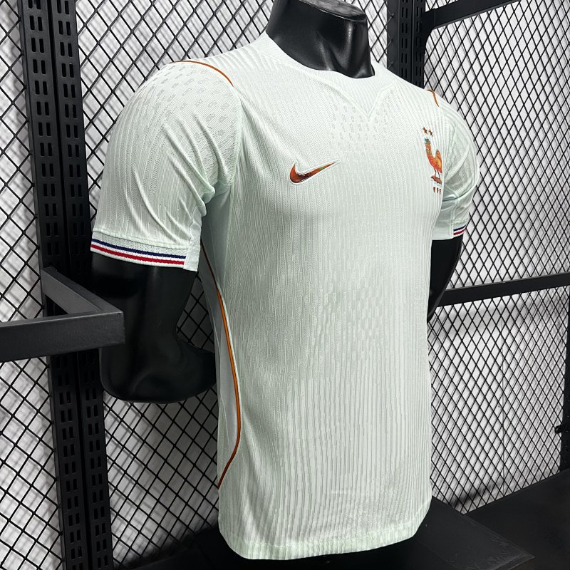 Francia Visitante Versión Jugador 2026 (Blanca) 6