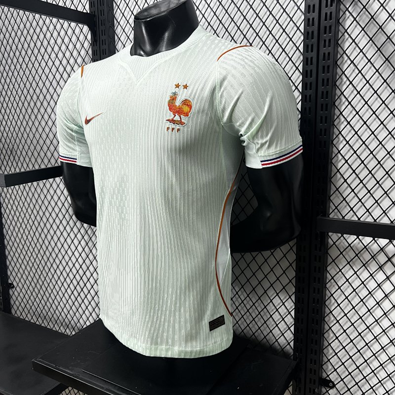 Francia Visitante Versión Jugador 2026 (Blanca) 7