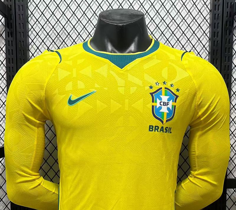Brasil Local Versión Jugador 2026 (Amarilla, Manga Larga) 3