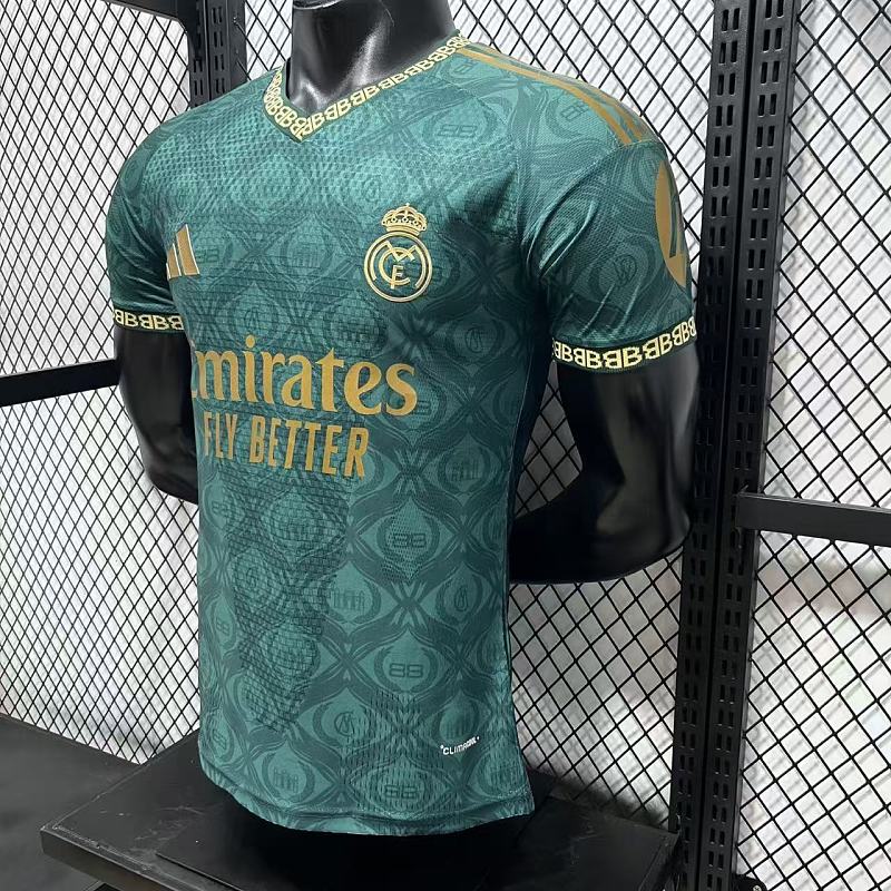 Real Madrid Edición Especial Diseño 2 Versión Jugador 2026/27 (Verde) 7