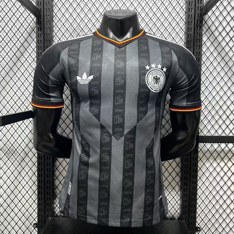 Alemania Edición Especial Diseño 2 Versión Jugador 2026 (Negra)