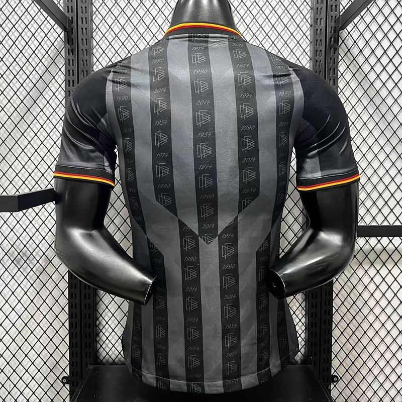 Alemania Edición Especial Diseño 2 Versión Jugador 2026 (Negra) 2