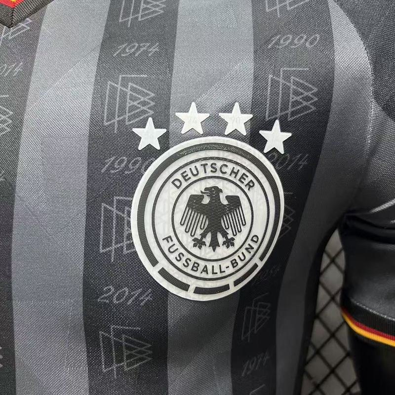 Alemania Edición Especial Diseño 2 Versión Jugador 2026 (Negra) 5