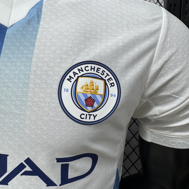 Manchester City Tercera Versión Jugador 2026 (Blanca) 5