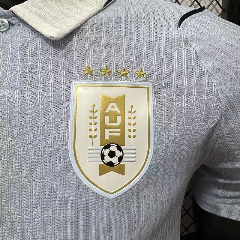 Uruguay Local Versión Jugador 2026 (Celeste) 8