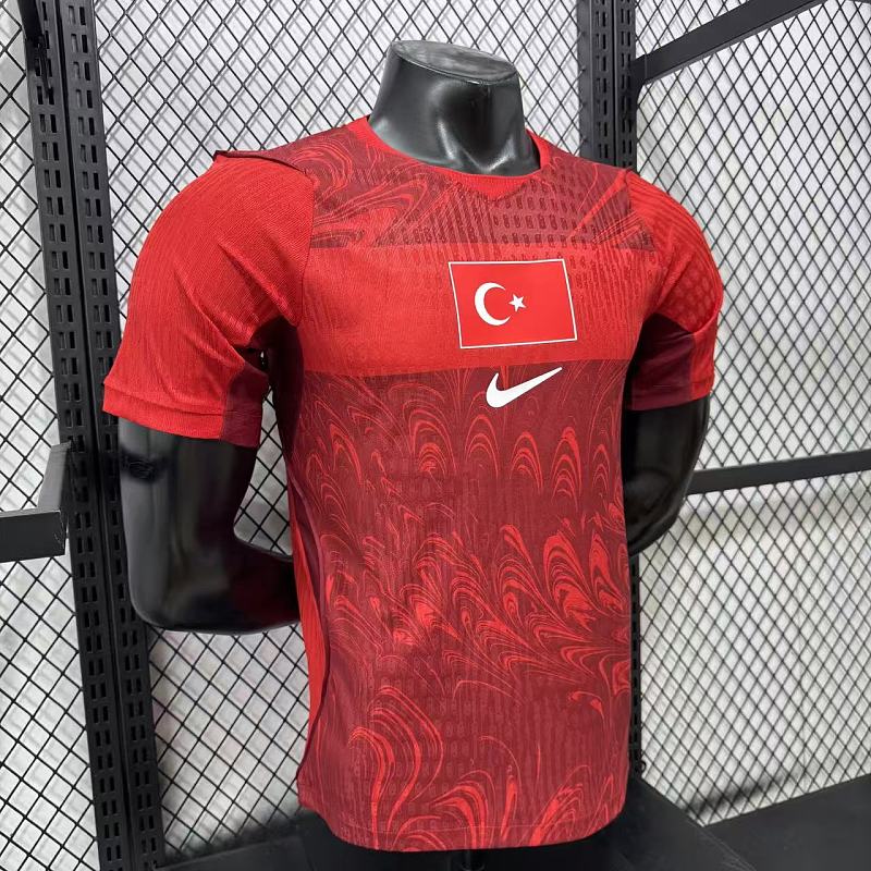 Turquía Local Versión Jugador 2026 (Roja) 5