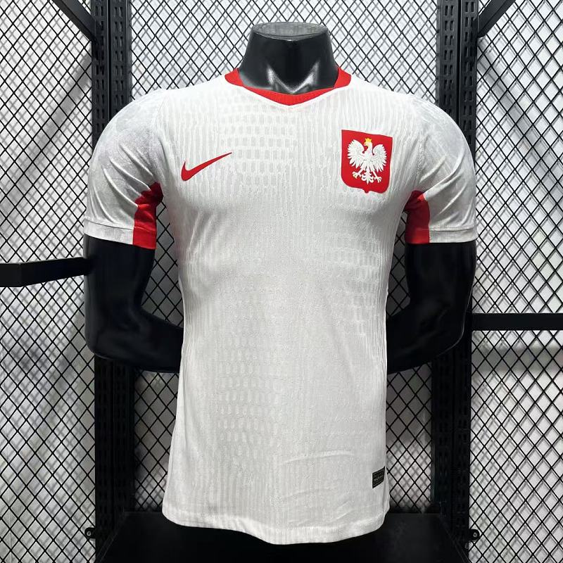 Polonia Local Versión Jugador 2026 (Blanca)