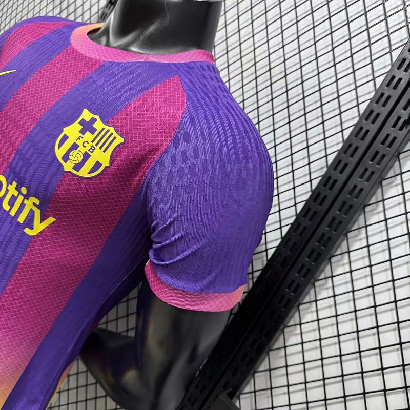 FC Barcelona Edición Especial Versión Jugador 2026 (Morada) 9