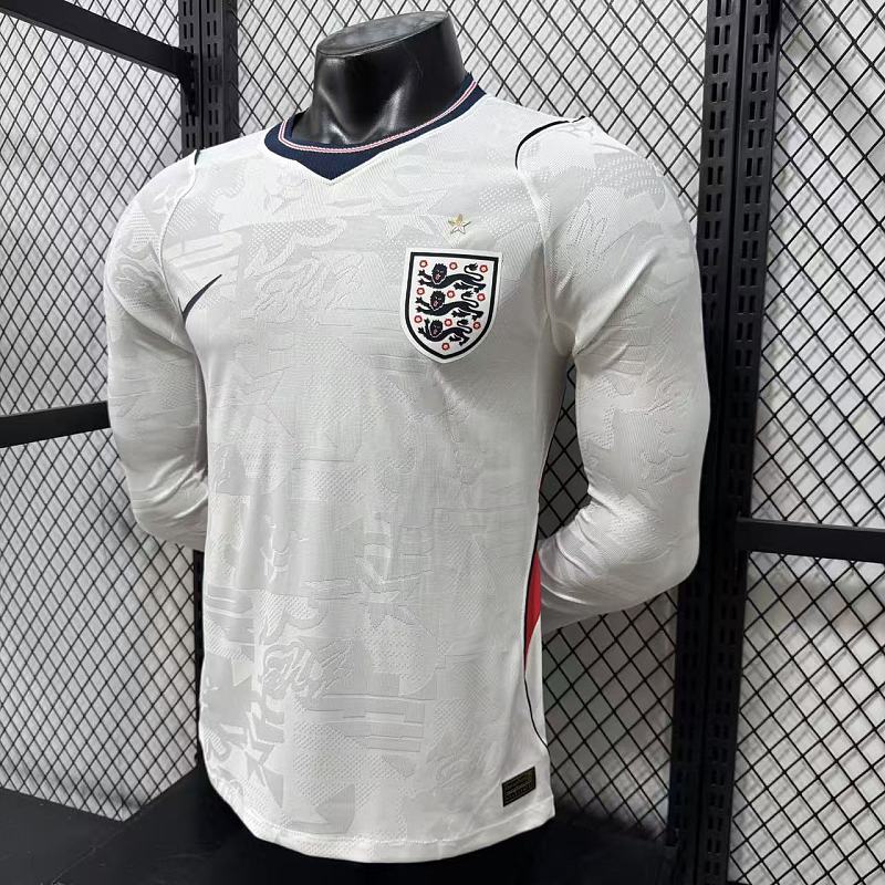 Inglaterra Local Versión Jugador 2026 (Blanca, Manga Larga) 3