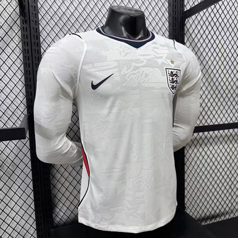 Inglaterra Local Versión Jugador 2026 (Blanca, Manga Larga) 4