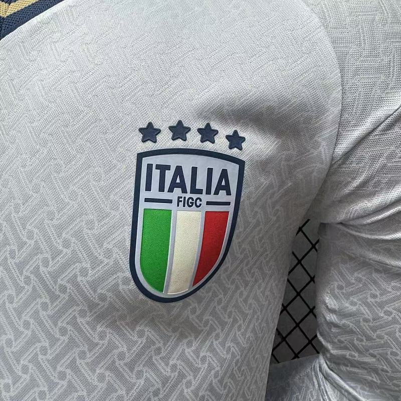 Italia Visitante Versión Jugador 2026 (Blanca, Manga Larga) 8