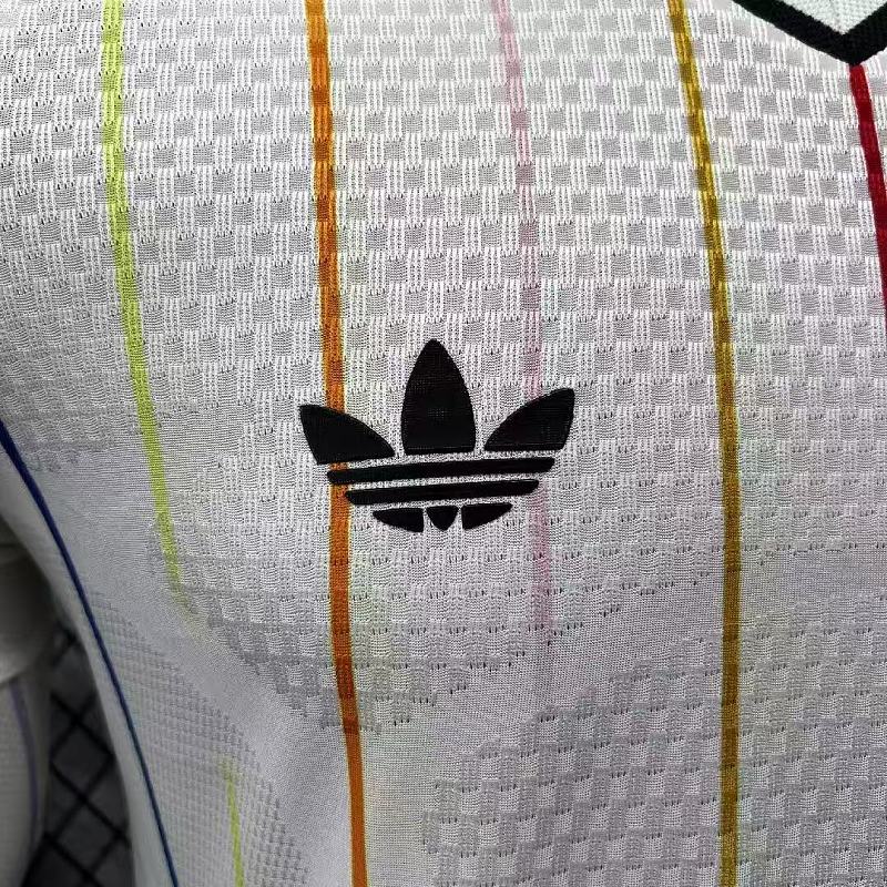 Japón Local Versión Jugador 2026 (Blanca, Manga Larga) 7
