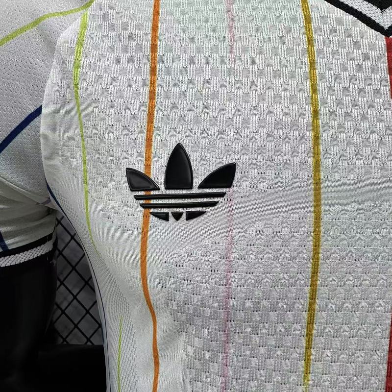 Japón Visitante Versión Jugador 2026 (Blanca) 8
