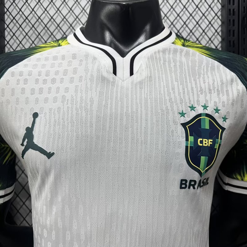 Brasil Edición Especial Versión Jugador 2026 (Blanca) 3