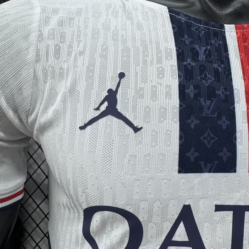 Paris Saint-Germain Edición Especial Versión Jugador 2026 (Blanca) 4