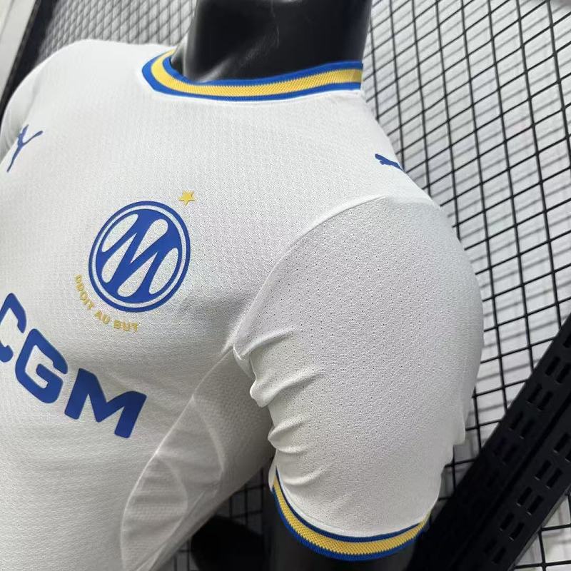 Olympique de Marseille Local Versión Jugador 2026/27 (Blanca) 9