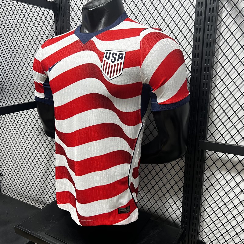 Estados Unidos Local Versión Jugador 2026 (Blanca) 4
