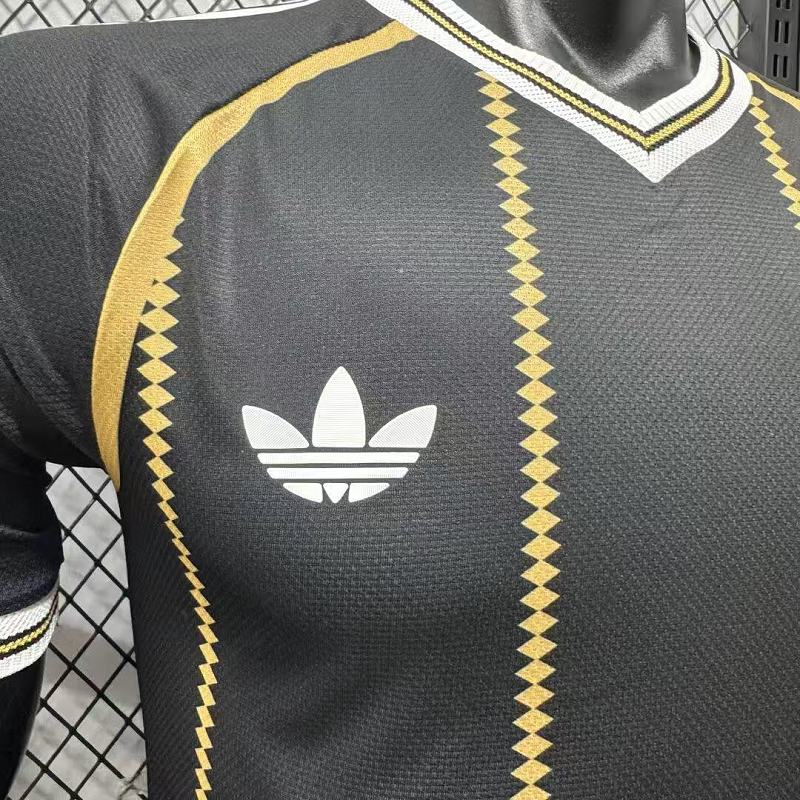 Alemania Edición Especial Versión Jugador 2026 (Negra) 3