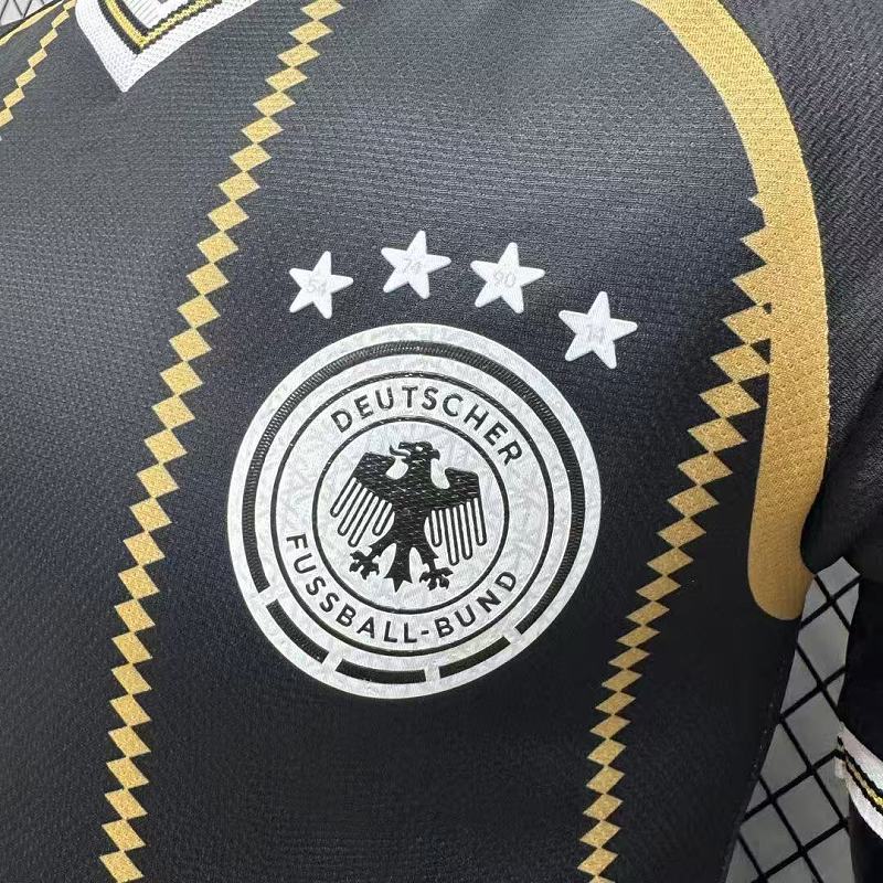 Alemania Edición Especial Versión Jugador 2026 (Negra) 4