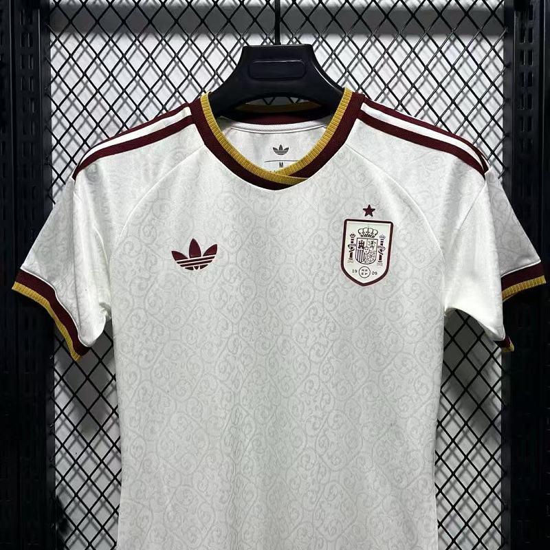 España Visitante Versión Mujer 2026 (Blanca) 3