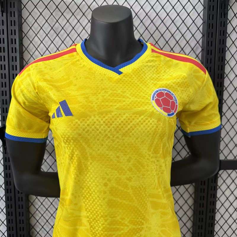 Colombia Local Versión Mujer 2026 (Amarilla) 10