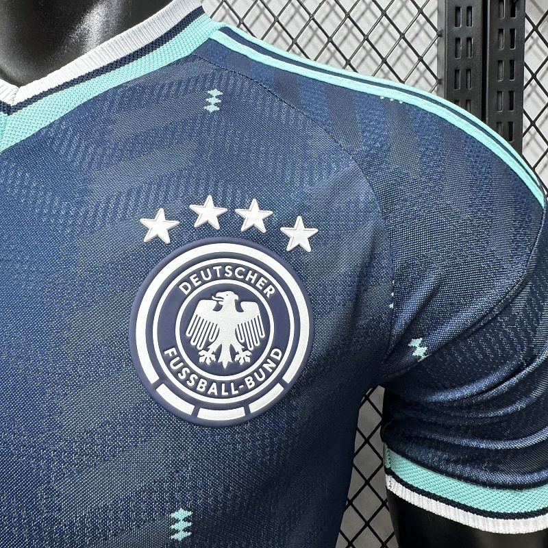 Alemania Visitante Versión Jugador 2026 (Azul Marino) 8