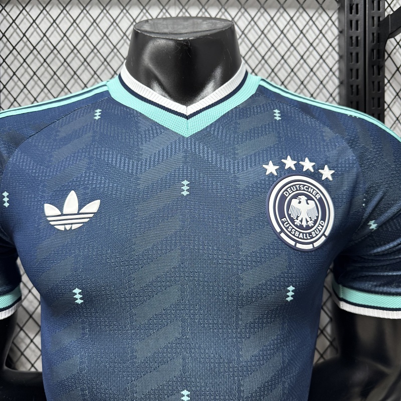 Alemania Visitante Versión Jugador 2026 (Azul Marino) 10