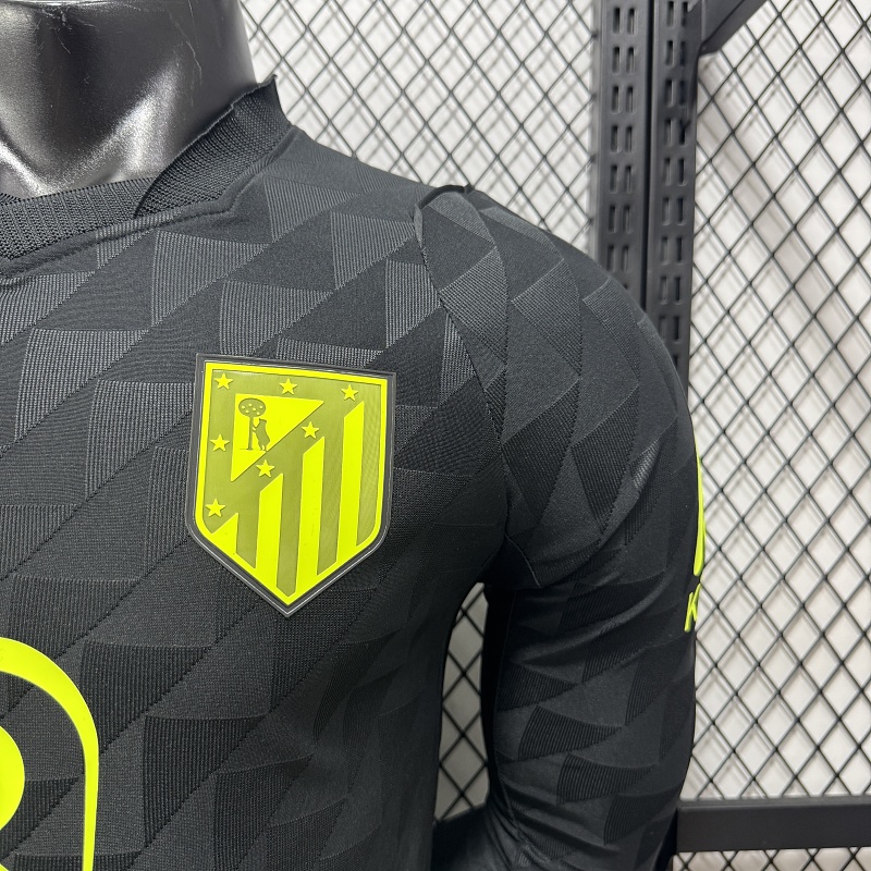 Atletico Madrid Visitante Versión Jugador 2026/27 (Negra, Manga Larga) 5