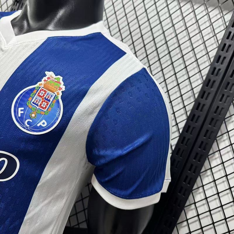 FC Porto Local Versión Jugador 2026/27 (Azul) 7