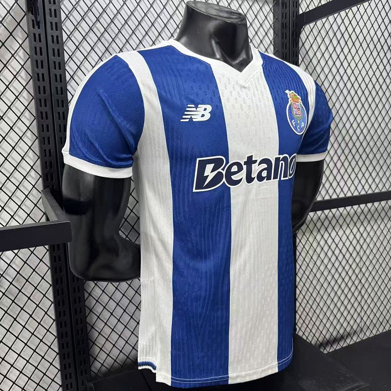 FC Porto Local Versión Jugador 2026/27 (Azul) 8