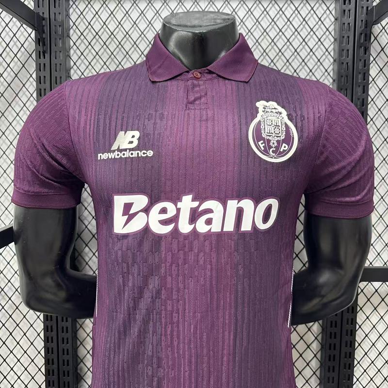 FC Porto Visitante Versión Jugador 2026/27 (Morada) 3