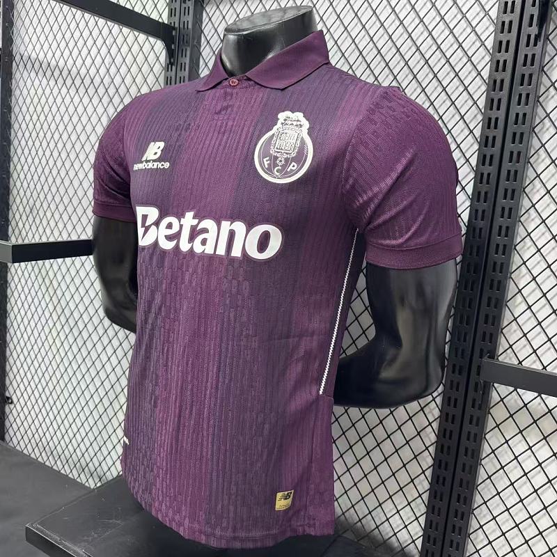 FC Porto Visitante Versión Jugador 2026/27 (Morada) 9