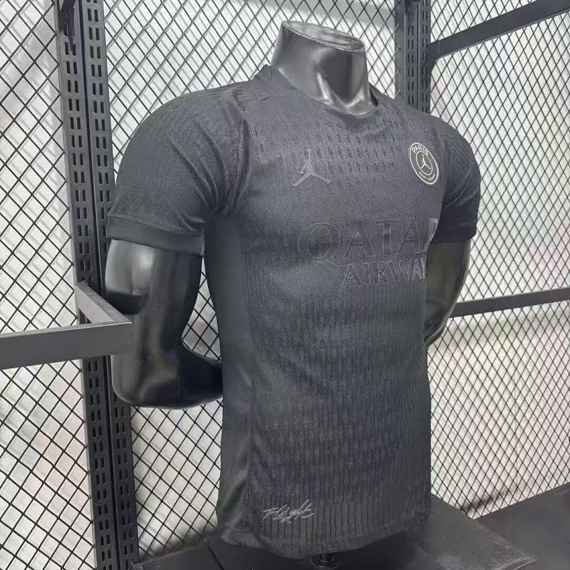 Paris Saint-Germain Edición Especial Versión Jugador 2026/27 (Negra) 8