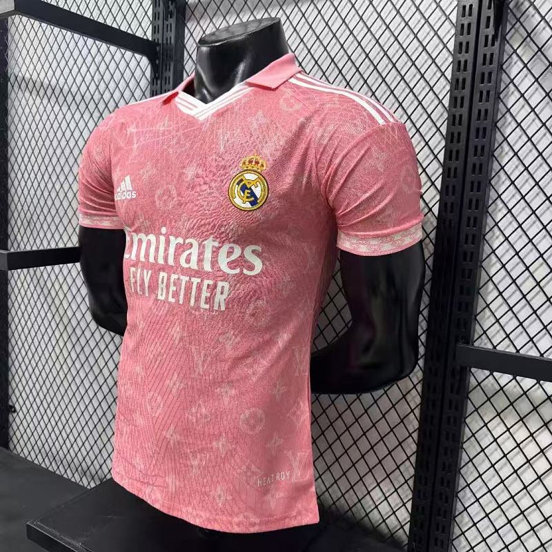 Real Madrid Edición Especial Versión Jugador 2026/27 (Rosa) 4