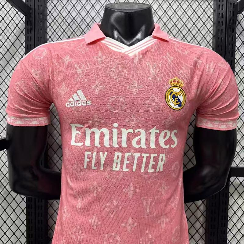 Real Madrid Edición Especial Versión Jugador 2026/27 (Rosa) 8