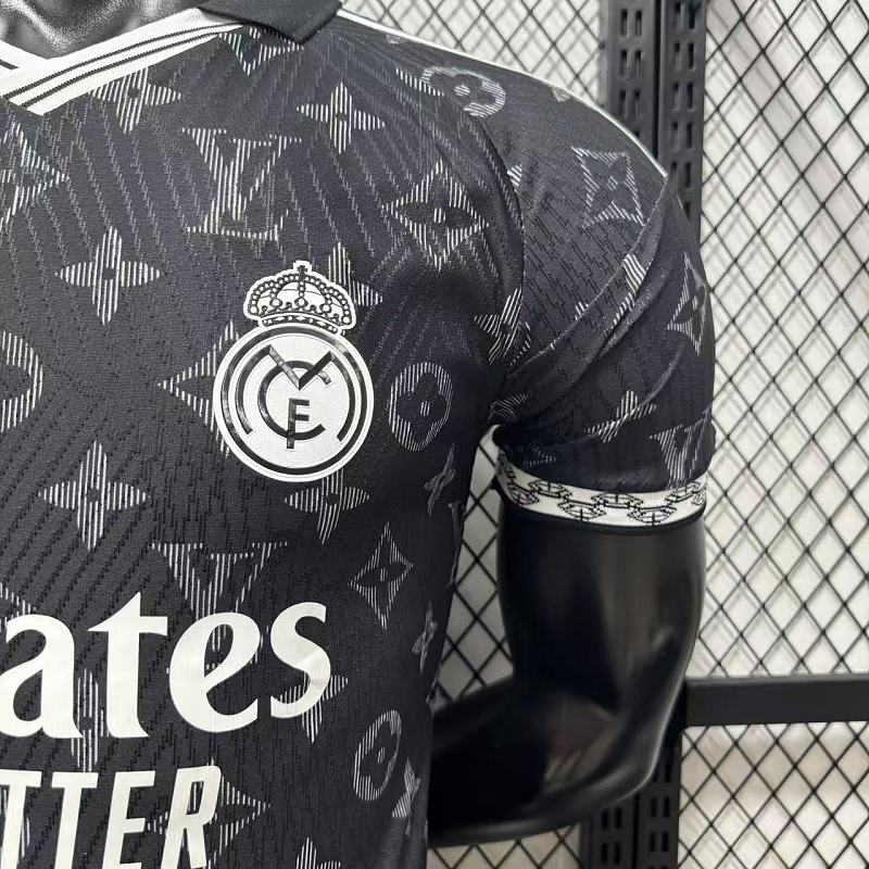 Real Madrid Edición Especial Versión Jugador 2026/27 (Negra) 5