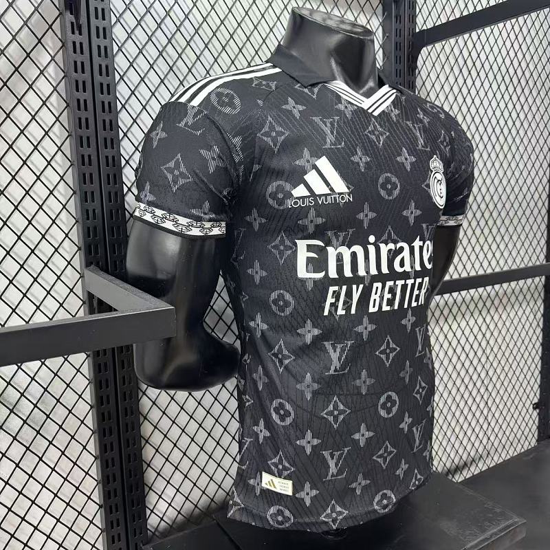Real Madrid Edición Especial Versión Jugador 2026/27 (Negra) 6