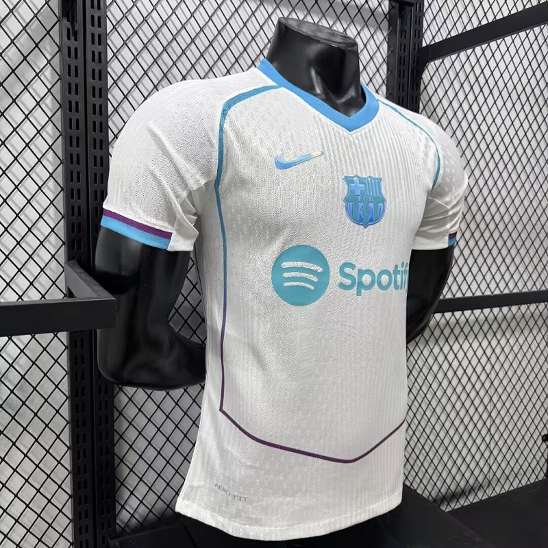 FC Barcelona Edición Especial Versión Jugador 2026/27 (Blanca) 6