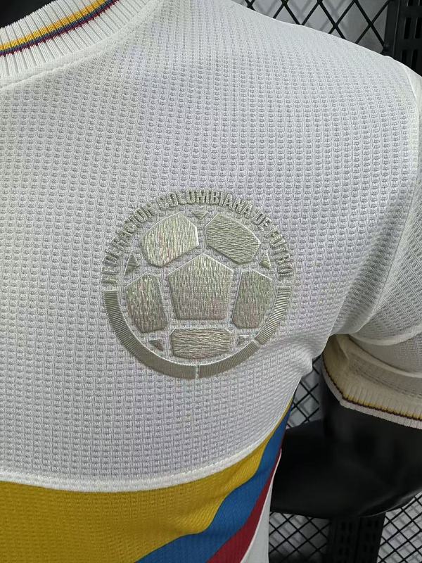 Colombia Local Versión Jugador (Blanca) 6