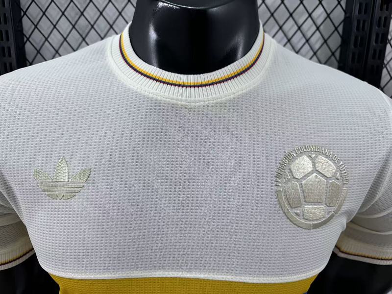 Colombia Local Versión Jugador (Blanca) 8
